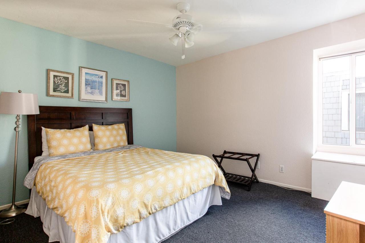 3 Bedroom! - Complex Is On The Beach With Huge Pool Oceanside Exterior foto